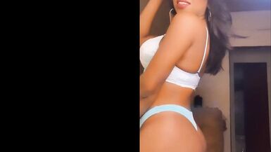 Compilation of super beautiful tgirls selfies and cocksuckers - 9 image