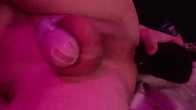 Caged sissy handsfree cums from anal - 15 image