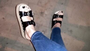 crossdresser feet lover in public