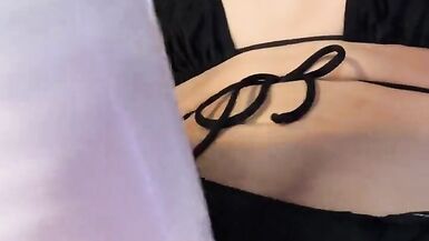 A beautiful Sega with its MAX 2 toy looks like a greedy mouth pumping my potato chip - 4 image