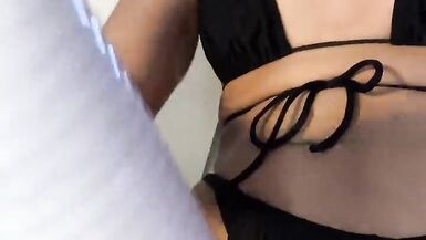 A beautiful Sega with its MAX 2 toy looks like a greedy mouth pumping my potato chip - 6 image