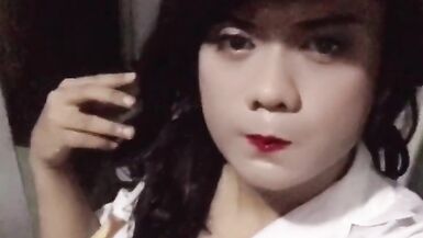 Crossdressing Highschool indonesia outfit and outdoor masturbation - 2 image