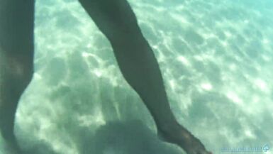 nylondelux in stocking red toes at the seaside - 6 image