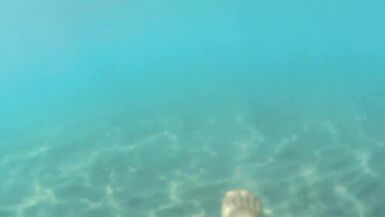 nylondelux nude pantyhose in the sea - 11 image