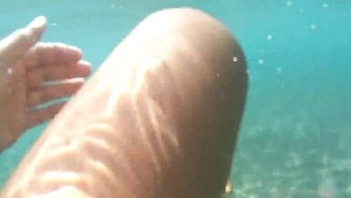 nylondelux nude pantyhose in the sea - 3 image