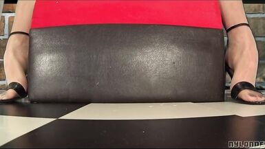 platino nylon feet close up - 5 image