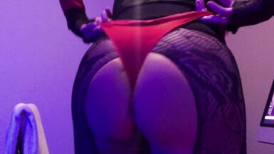 Brazilian Cross Big Ass Webcam! Happy and Dancing! part 2