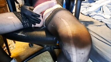 I show my big cock on webcam with cumshot final - 8 image