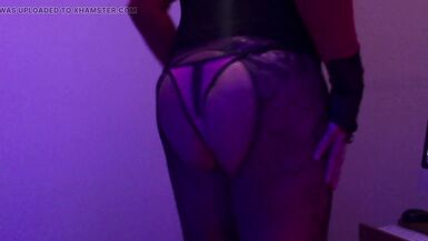 Brazilian Cross on WebCam Crossdresser teasing very sensual - 10 image