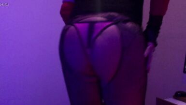 Brazilian Cross on WebCam Crossdresser teasing very sensual