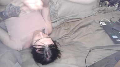 got bord so wanted to cum all over my face - 13 image