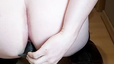 Pumping up my sissy pussy with inflateable Dildo - 8 image