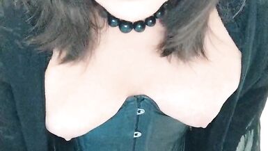 Slutty trans girl cumming - 2 image