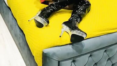 Showing of my legs and boobs in the hotel as i am bored and horny x - UKsexylegsTV - 11 image