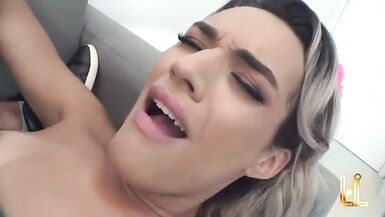 Trans Inexperienced Yris Star With A Beautiful Body Fucking With Pleasure And Horny - 12 image