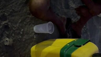 Aline Tavares: I was on the beach and the vendor stopped me saying he loved to suck a dick, I got horny and had to cum right there with everyone passing by! What a delight, I love this adrenaline! Last days in Santos - 4 image