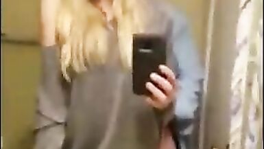 Selfie video Blondie T-girl - 3 image