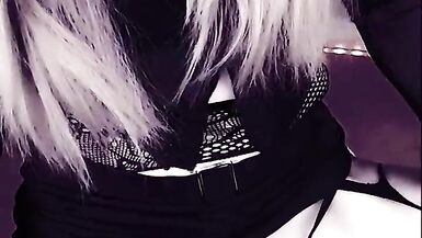 Dominant Goth Shemale Teasing Big Fat Cock - 15 image