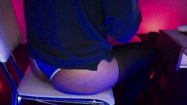 KellyCD666 Crossdresser on webcam sharing her big Ass! - 15 image