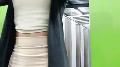 I'm horny and want to cum. - 3 image