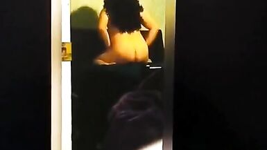 Tranny Cdbobbiejoejoe Riding Dildo on Bed