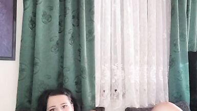 Shemale doing it herself - 14 image