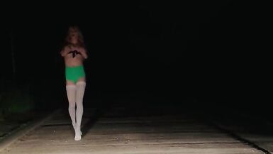 Sunnybunny flashing skinny body outdoor - 10 image