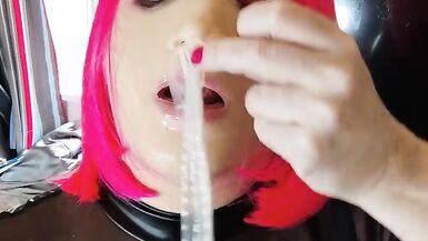 Tv cumdump used condom feast - 6 image