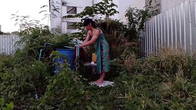 FN037 I shower flirt with men I enjoy sex - 1 image