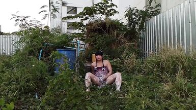 FN037 I shower flirt with men I enjoy sex - 7 image