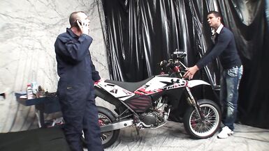 Let me enjoy the time with the sexy Vivian #1 - 2 image