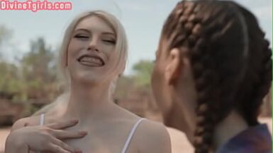 Transgender beauty fucks MILF female in wet pussy hole - 1 image