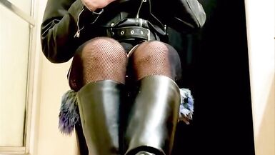 Mistress Marilyn Leather Boot Smoking Fetish - 8 image