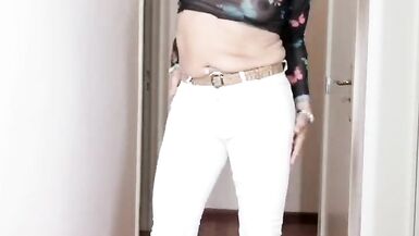 TS Camelia dancing and teasing - 11 image