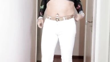 TS Camelia dancing and teasing - 3 image