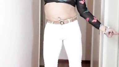 TS Camelia dancing and teasing - 8 image