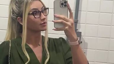 Which of these clothes would you me for? - 1 image