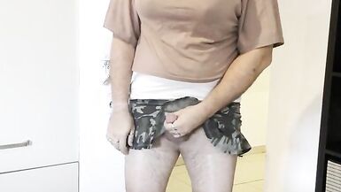 natural with red wedge sandals to finish with a nice cumshot - 4 image