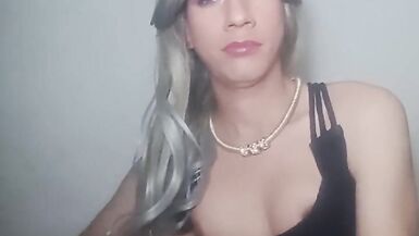 Yo sola tocando todo mi cuerpo mira como me tocaras - 8 image