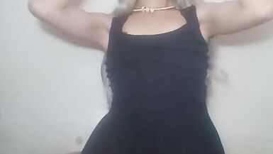 Mis senos crecen rapido y gracias alas hormonas asi - 10 image