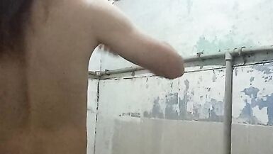 Nag pasikat lang gyud ni si Reyna - 2 image