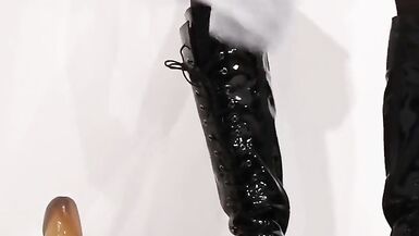 I Finish Myself by Hand and Lick - 10 image