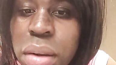 Anoniema Classix - Crossdressing punkrock slut