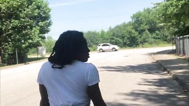 Rock Kardash Dick Sucking Lyft Service - 5 image