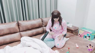 Sissythai slut talking bbc cock - 2 image