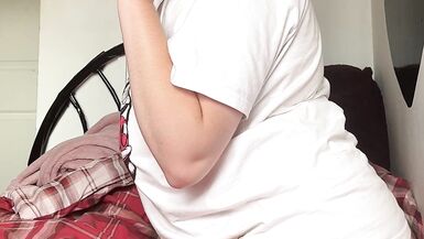 Trans boy Alexander gets really horny - 12 image