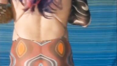 ZZs tired of towing the line I wish I was a real lady and free to be someone special not just nobody - 11 image