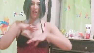 Arab shemale dance sexy - 2 image