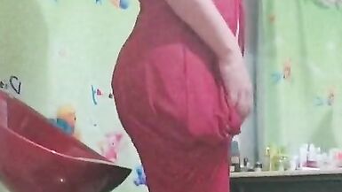 Sexy shemale dance sweetie - 2 image