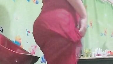 Sexy shemale dance sweetie - 3 image